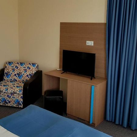 Амида Hotel Варвара Екстериор снимка