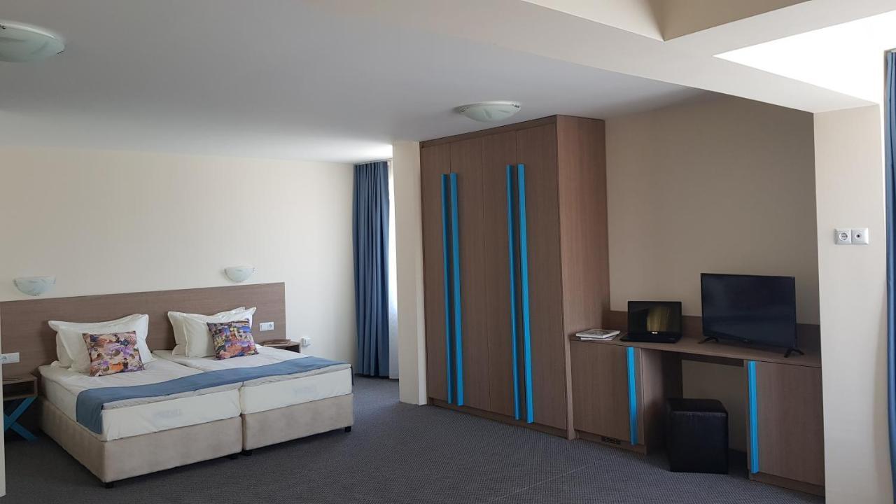Амида Hotel Варвара Екстериор снимка